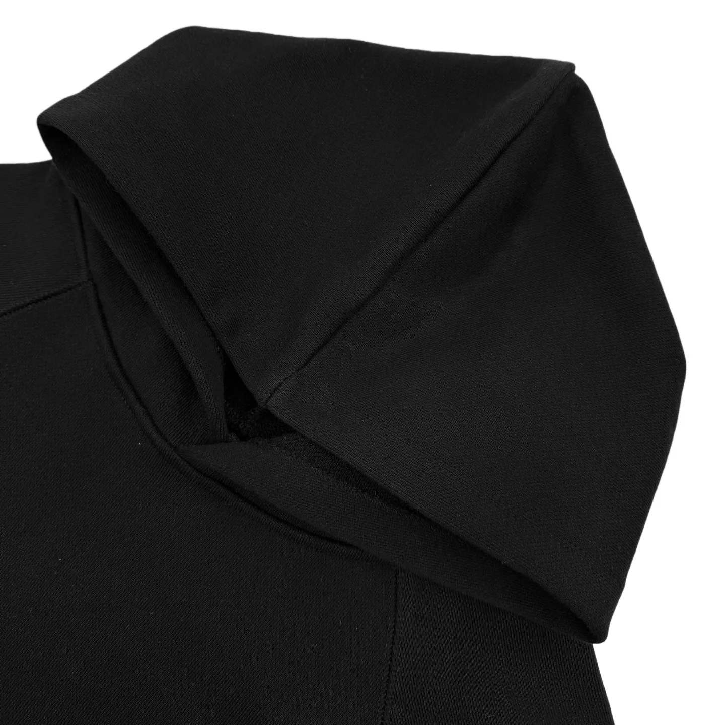 🅿️520 CH Crow Heart Cross Sanskrit Embroidered Hooded Sweatshirt (Black) Original purchase and development for RMB 15,998. The fabric is made of custom-made heavy fortress interwoven air cotton. It is full of texture, thick and solid, and uses classic black as the curtain to give deep sensory luxury. With the Crow Heart Cross appliqué decoration on the chest, it becomes the ultimate interpretation of dark Gothic style. The CH Gothic font is the finishing touch on the back panel, making the totem the thorn in your spirit. The logo iron plate sways slightly with the swing of the body, adding a sense of movement and vitality. It is unobtrusive but has an indescribable aura. It interprets the perfect blend of retro and luxury, using imported machine patch embroidery technology. Using advanced computer control systems and precision mechanical components, the Chrome Hearts logo patch embroidery operation is realized. It presents an embroidery effect with both clarity and three-dimensionality, and the fabrics have been washed. It has a better hand feel and texture. It is not easy to deform, shrink or fade. Maintain long-lasting beauty. Size:S-M-L-XL